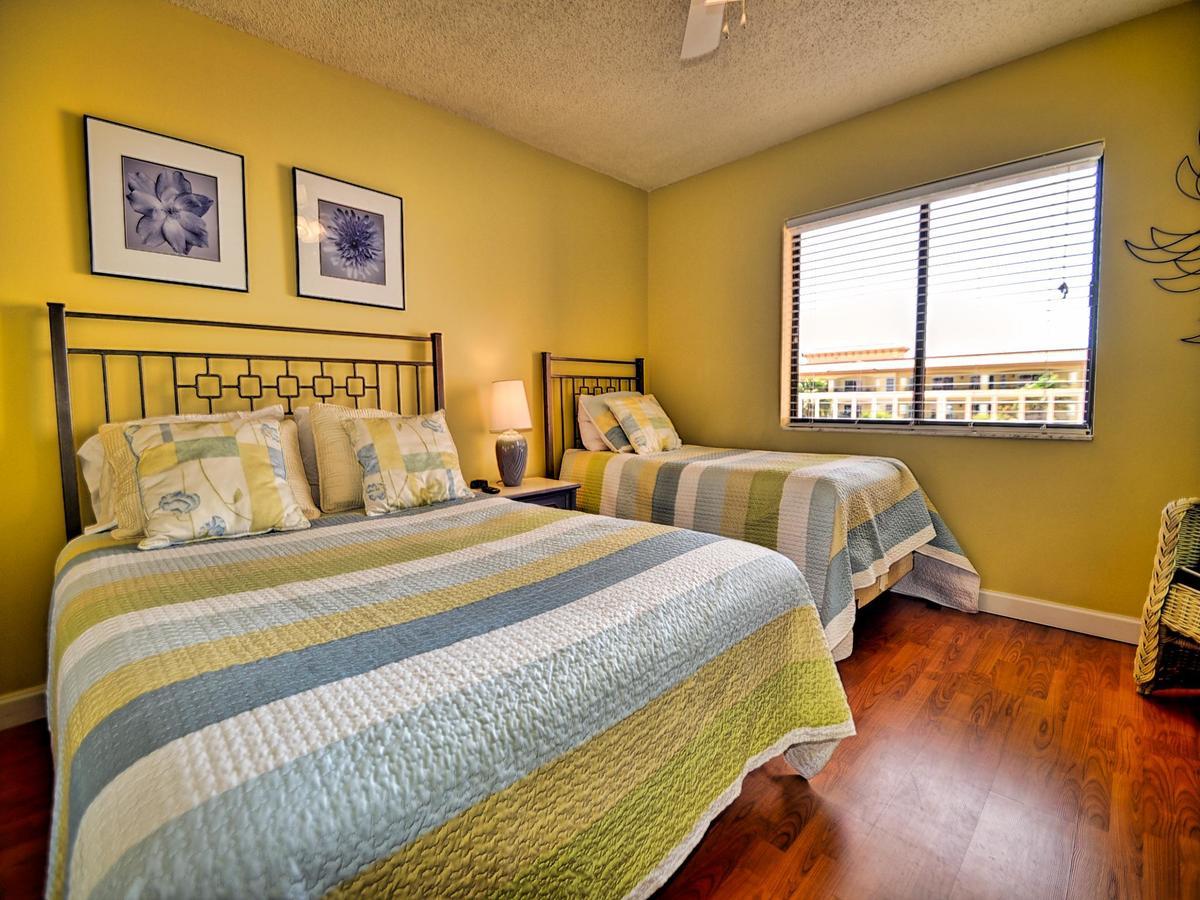 Ferienwohnung Reef Club 301 Clearwater Beach Exterior foto